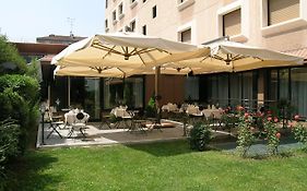 Amadeus Hotel Bologna